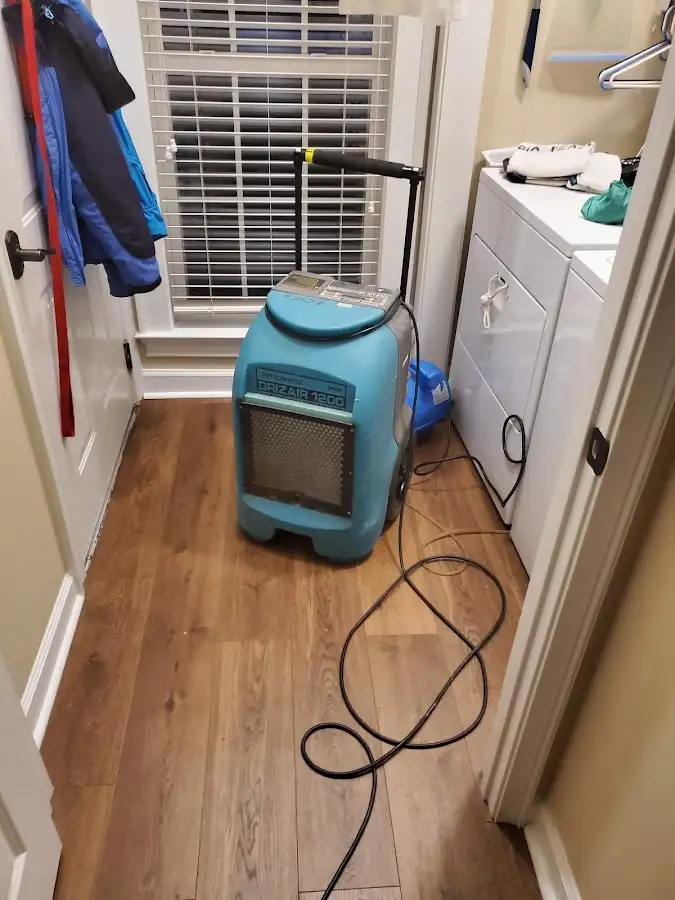 Commercial dehumidifier deployed for Crawl Space Restoration in Troy
